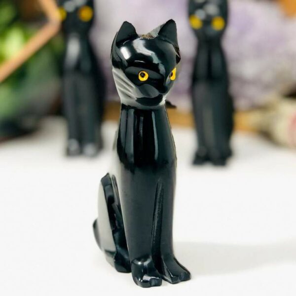 Black Onyx Cat – Polished Stone Kitty